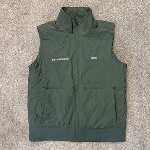 Figs Olive Green On Shift Float Bomber Full Zip Vest Size S